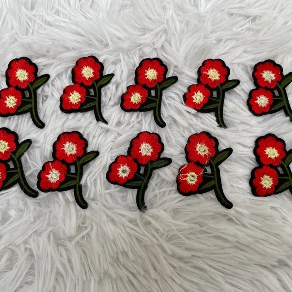 Lot of 10 Patches Red Flower Green Leaf Iron On Patches Embroidery Patches - Picture 3 of 8